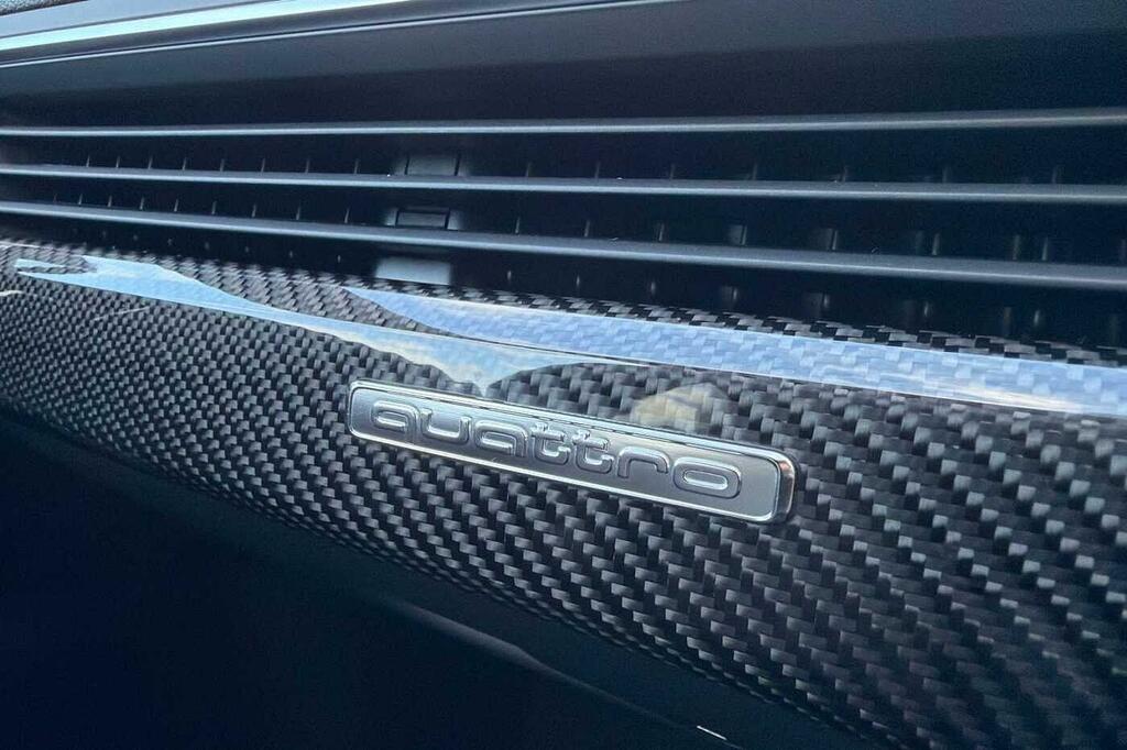 Audi RS4 Rs 4 Tfsi Quattro Carbon Black Tiptronic Cs Black #41