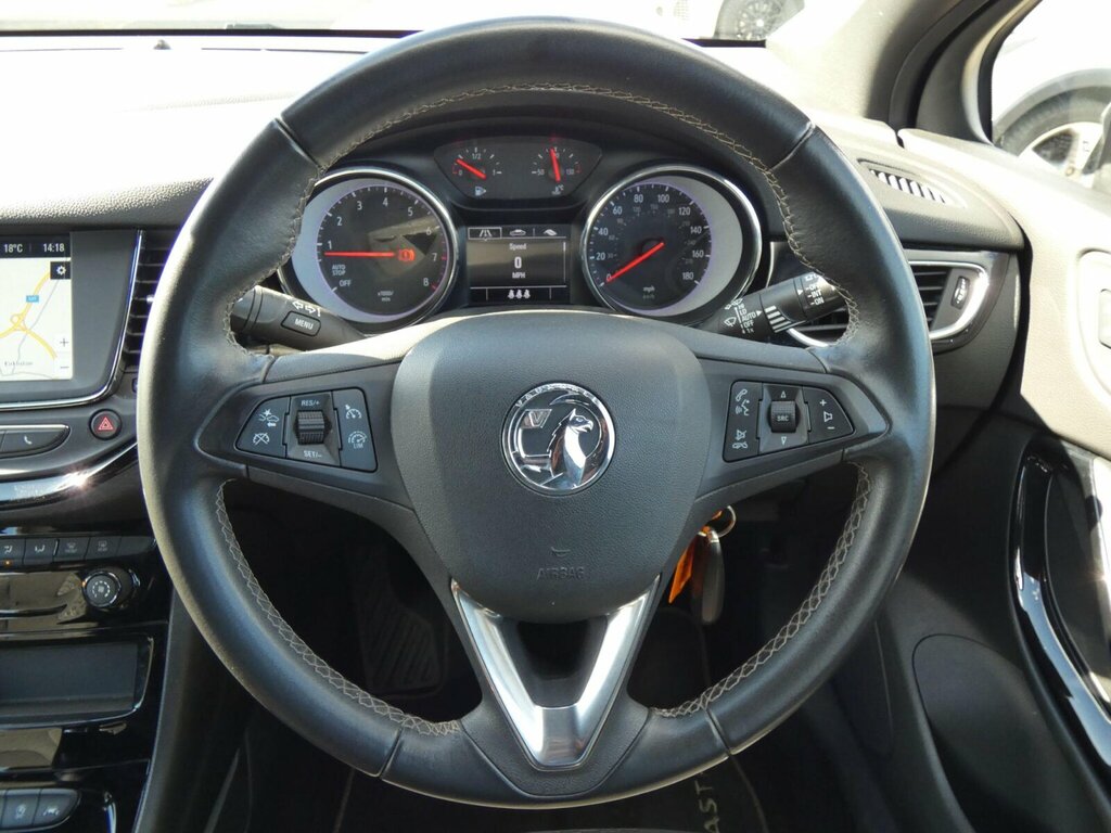 Vauxhall Astra 1.4T 16V 150 Sri Vx-line Nav White #14