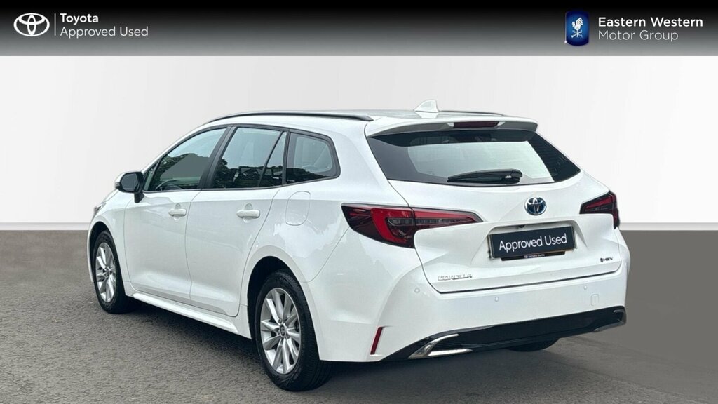 Toyota Corolla 1.8 Vvt-h Icon Touring Sports Cvt Euro 6 Ss White #4