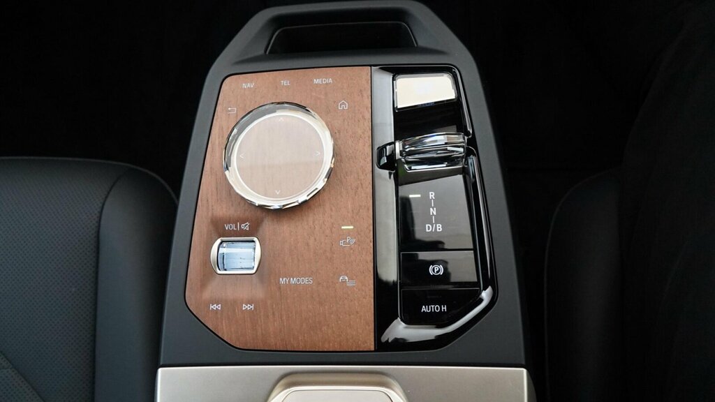BMW iX IX Xdrive40 M Sport Edition Grey #28