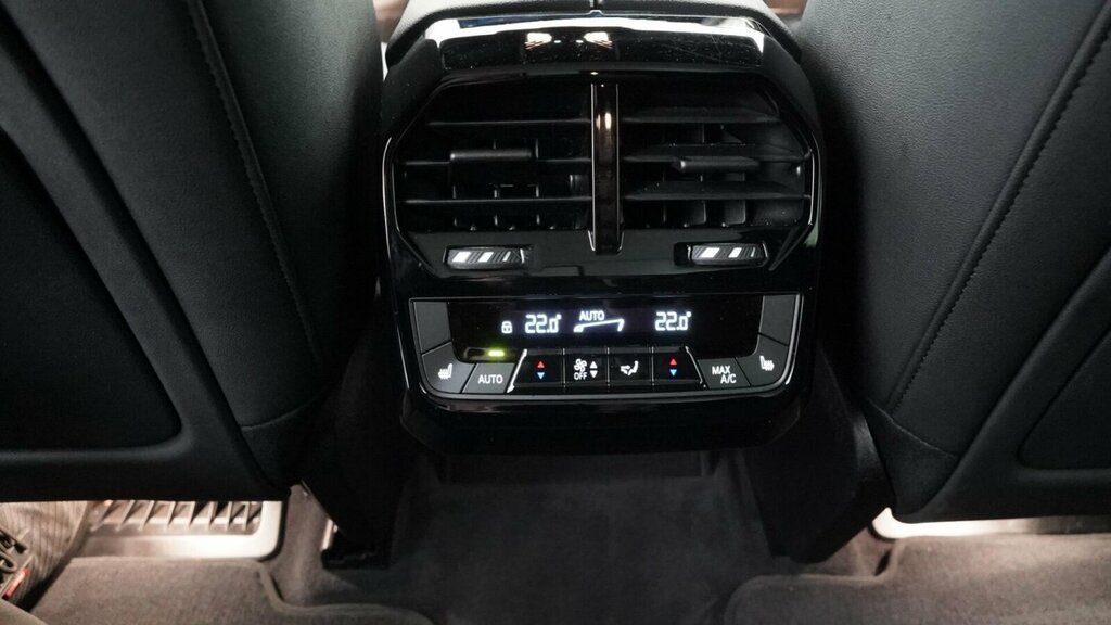 BMW iX IX Xdrive40 M Sport Edition Grey #35
