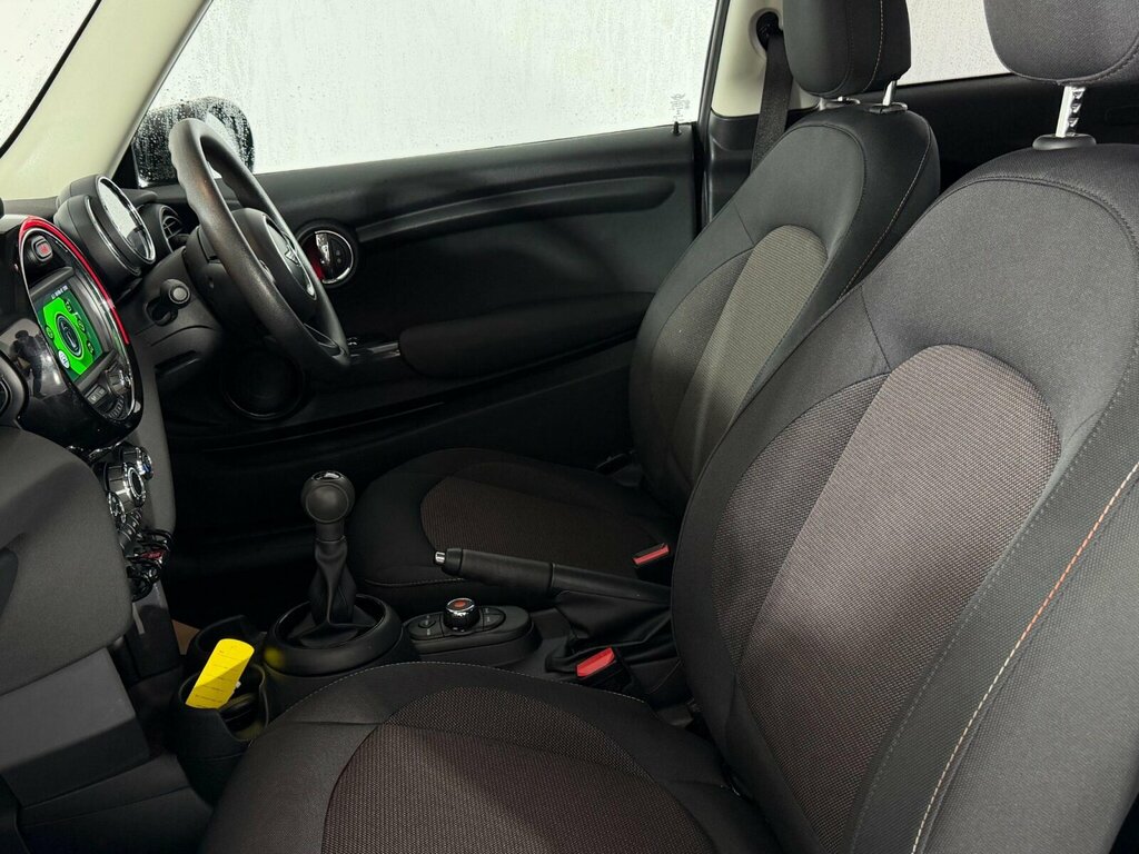 Mini Hatch 1.5 Cooper Classic Euro 6 Ss Black #4