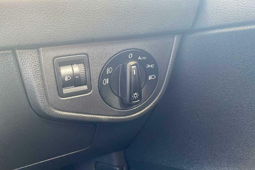 Volkswagen Polo Se Black #27