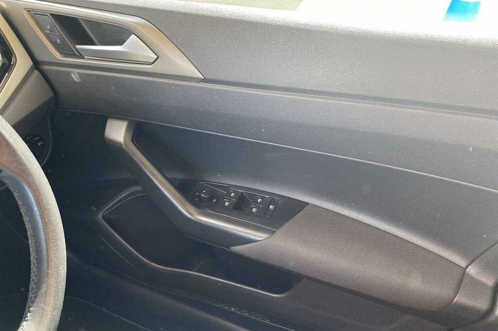 Volkswagen Polo Se Black #23