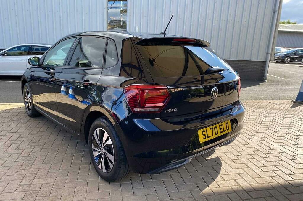 Volkswagen Polo Se Black #3
