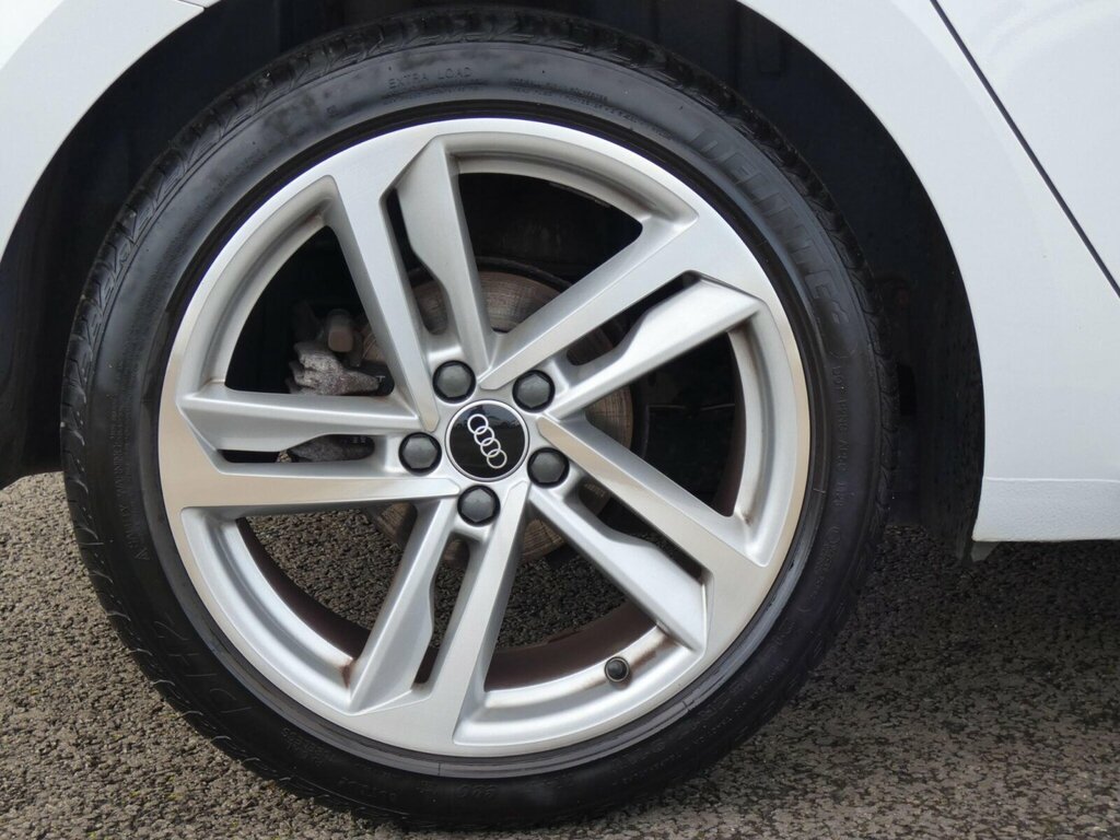 Audi A1 25 Tfsi Sport S Tronic Black #26