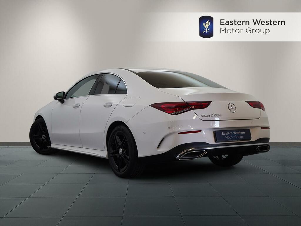 Mercedes-Benz CLA Class Cla 220 D Amg Line Premium White #2