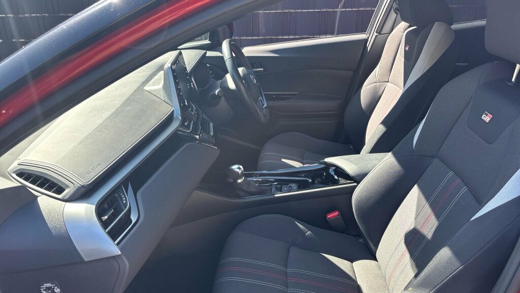 Toyota C-Hr 1.8 Vvt-h Gr Sport Cvt Euro 6 Ss Red #5