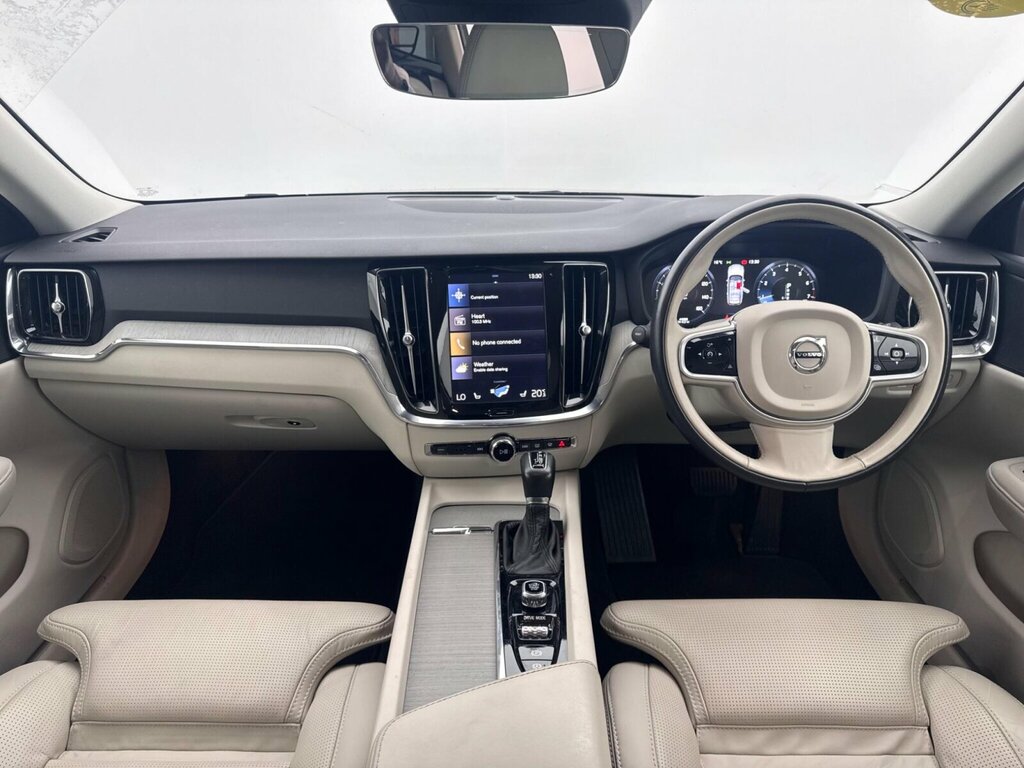 Volvo V60 2.0 D4 190 Inscription Pro Black #8