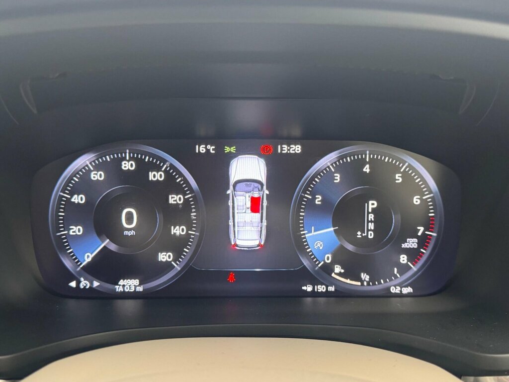 Volvo V60 2.0 D4 190 Inscription Pro Black #16