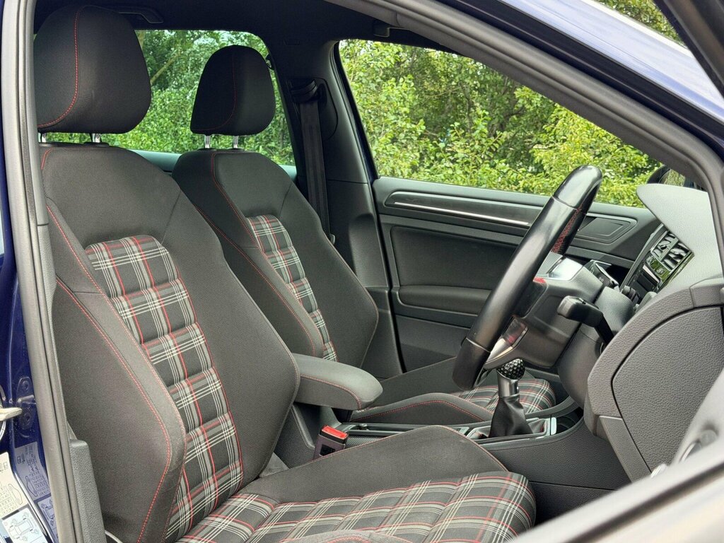 Volkswagen Golf Mk7 Facelift 1.0 Tsi 115Ps Match Edition Black #11