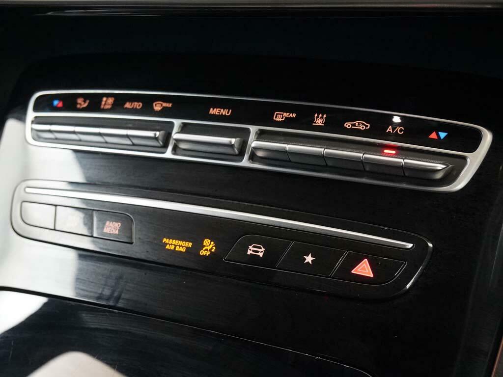 Mercedes-Benz EQC Suv White #25