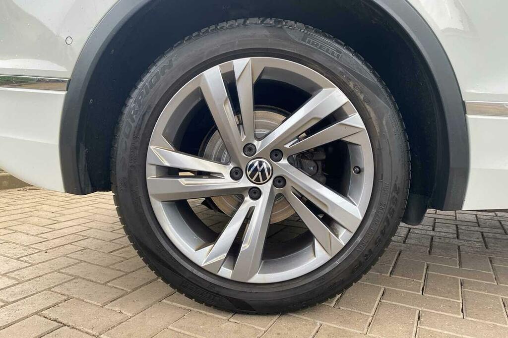 Volkswagen Tiguan 2.0 Tdi R-line Edition Dsg White #5