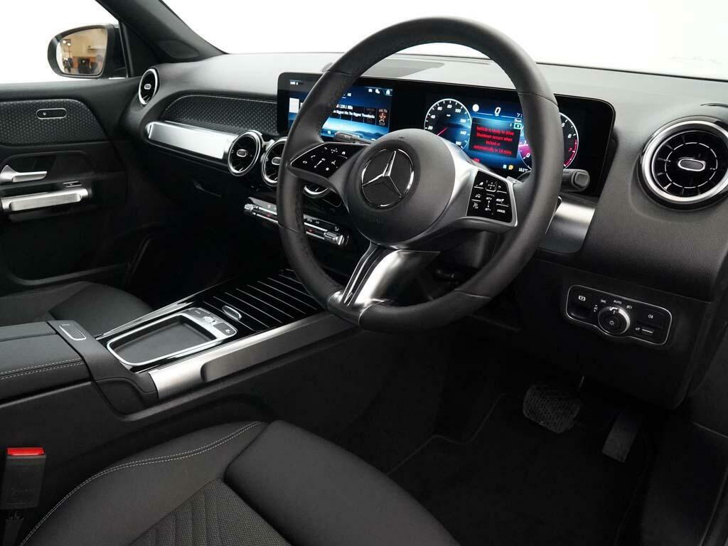 Mercedes-Benz GLB Class Glb 200 Sport Executive Black #3
