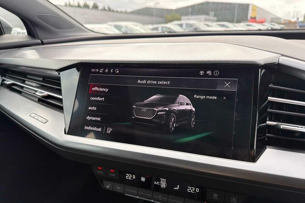 Audi Q4 E Tron 210Kw 45 82Kwh Sport Leather White #36