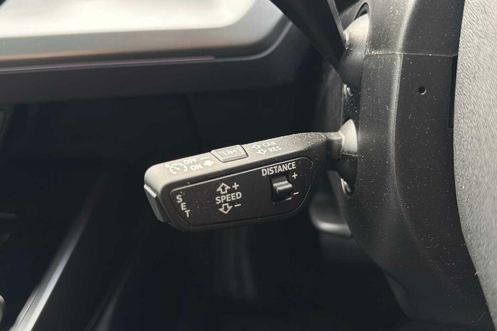 Audi Q4 E Tron 210Kw 45 82Kwh Sport Leather White #32