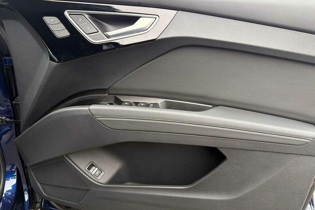 Audi Q4 E Tron Q4 210Kw 45 Quattro 82Kwh S Line Leather Black #11