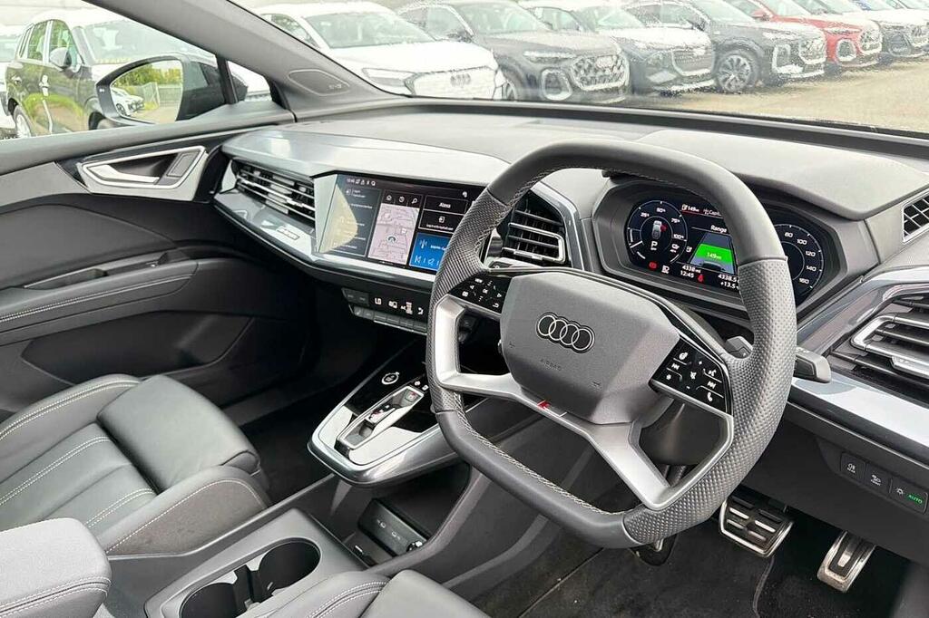 Audi Q4 E Tron Q4 Sportback Black Edition 45 E-tron Quattro 210,0 Blue #6