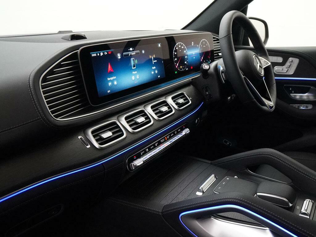 Mercedes-Benz GLE Class Gle 450 D 4Matic Amg Line Premium Plus Black #3