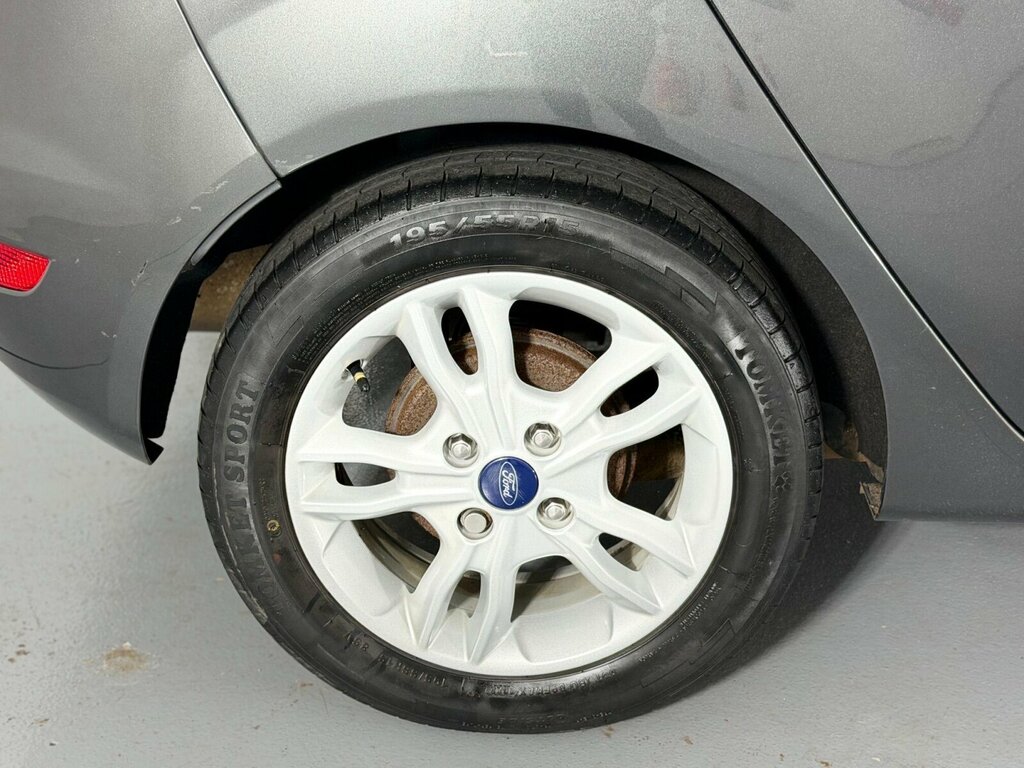 Ford Fiesta 1.25 82 Zetec Blue #9
