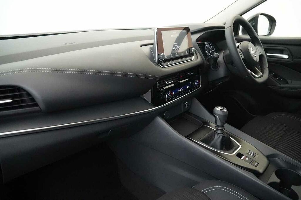 Nissan Qashqai 1.3 Dig-t Mh 140 Acenta Premium With Rear View Cam Blue #2