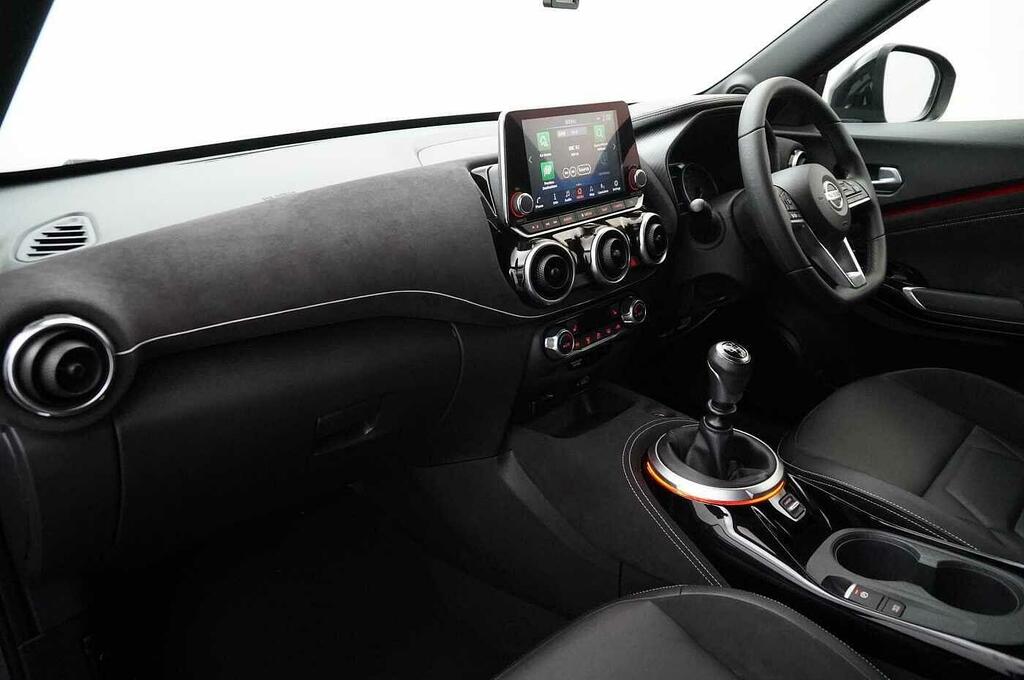 Nissan Juke 1.0 Dig-t 114 Tekna With Bose Audio And Drive Ass Black #2