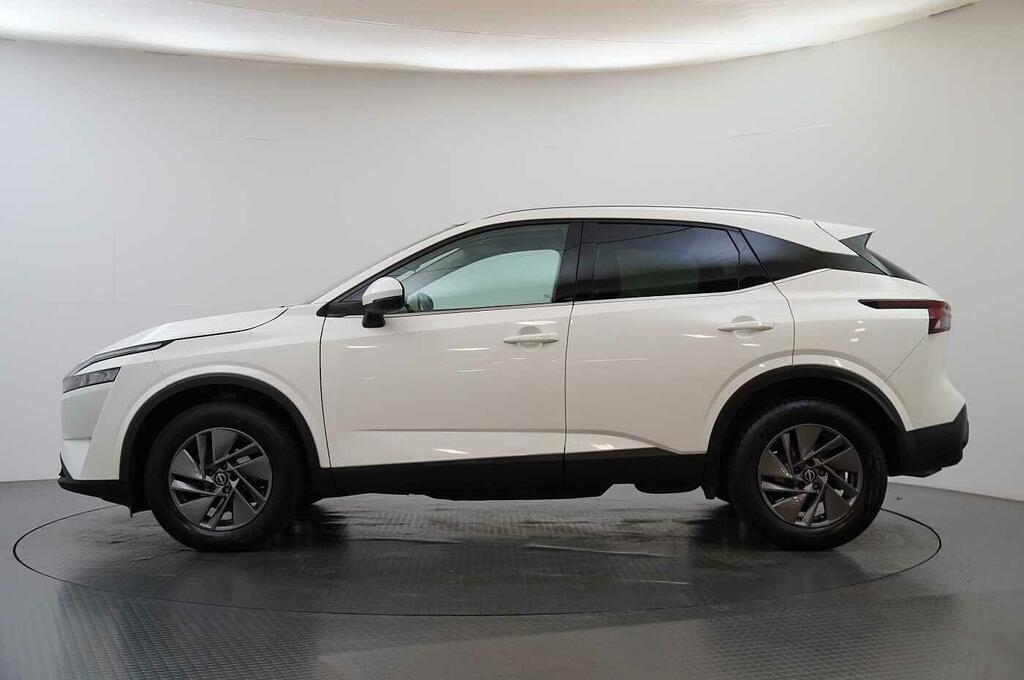 Nissan Qashqai 1.3 Dig-t Mh 140 Acenta Premium With Glass Roof Pa White #5