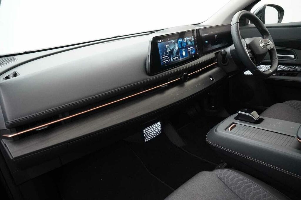 Nissan Ariya 63Kw Advance With Bose Technology Pack Upgrad Grey #2