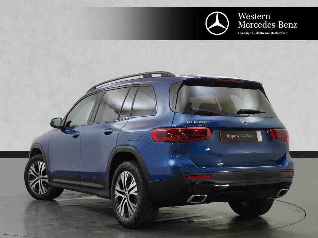 Mercedes-Benz GLB Class Glb 200 Sport Executive Blue #2