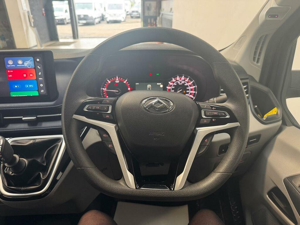 Maxus Deliver 9 Mpv White #25