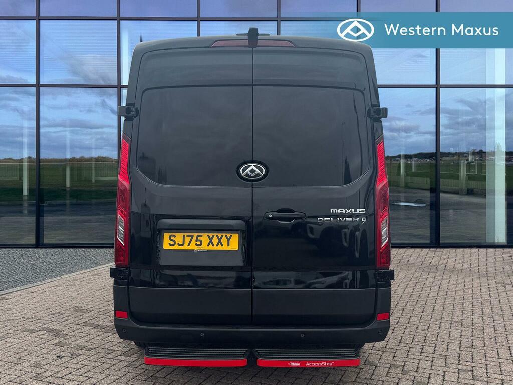 Maxus Deliver 9 Mpv White #8