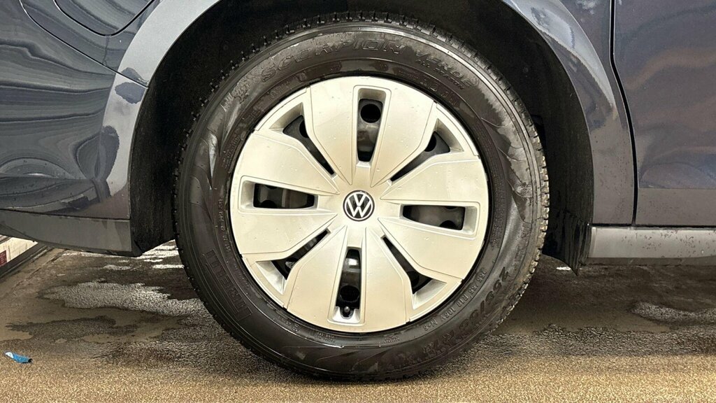 Volkswagen ID.Buzz Pro Commerce Plus Black #9