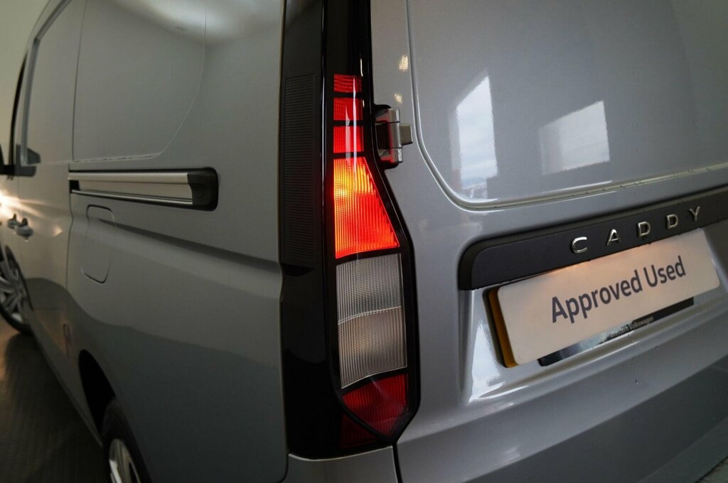 Volkswagen Caddy Maxi Commerce Plus Grey #27