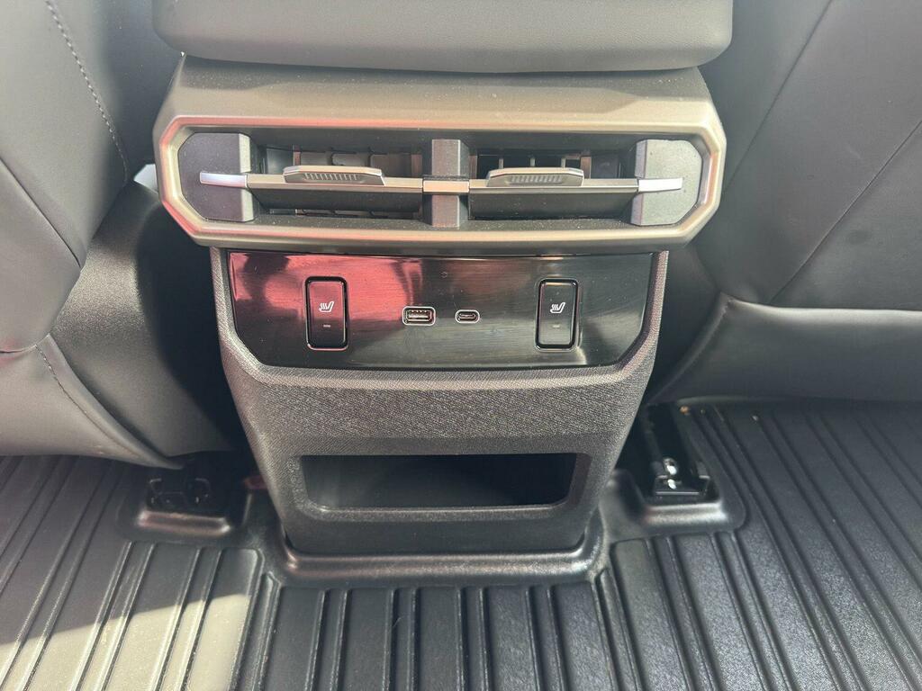 Maxus eTerron 9 102.2Kwh Premium Pickup Double Cab Au Black #42
