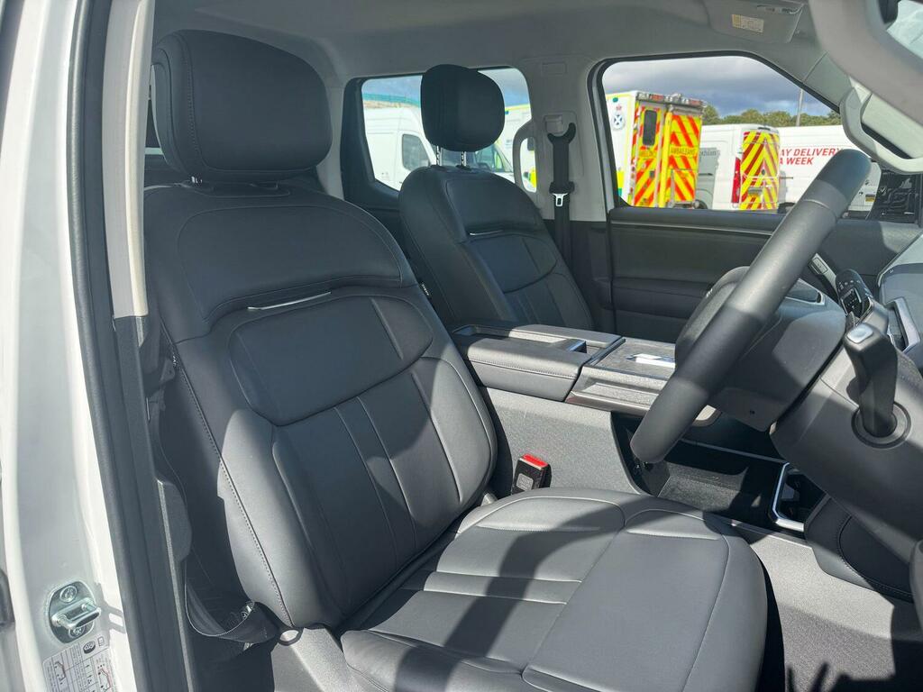 Maxus eTerron 9 102.2Kwh Premium Pickup Double Cab Au Black #19