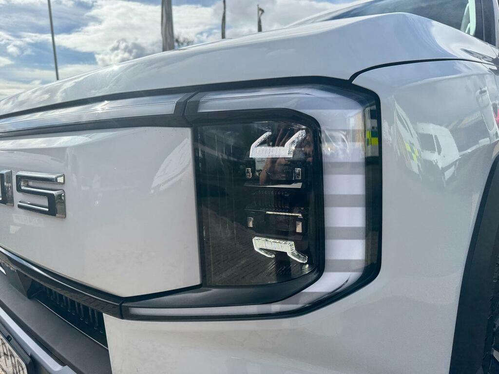 Maxus eTerron 9 102.2Kwh Premium Pickup Double Cab Au Black #10