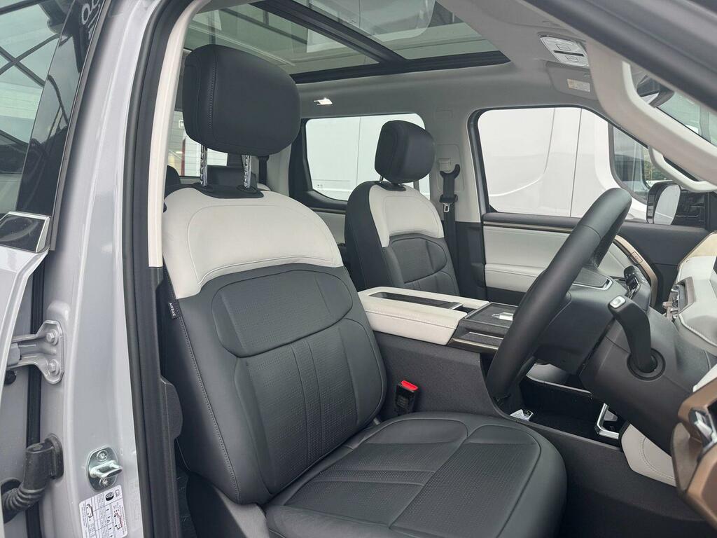 Maxus eTerron 9 102.2Kwh Luxury Pickup Double Cab Aut Grey #34