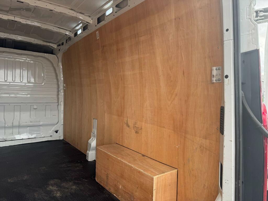 Maxus Deliver 9 Lux Lh Pv Blue #15