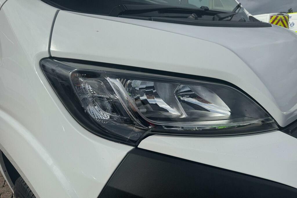 Citroen Relay Mpv White #9