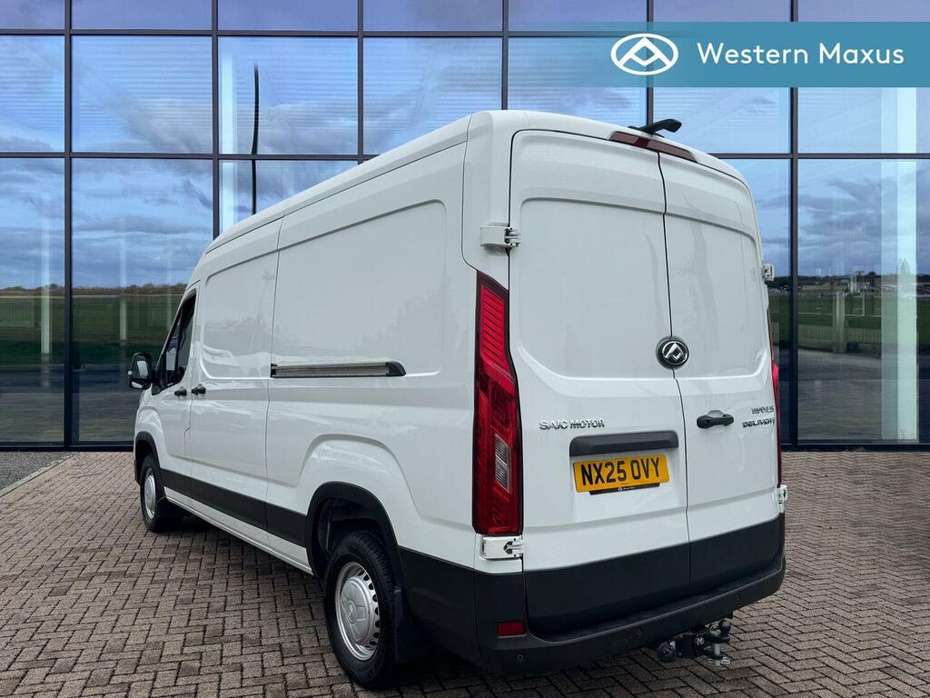 Maxus Deliver 9 9 Lux D20 Lwb Dropside Drw 2.0Td 150Bhp Silver #7
