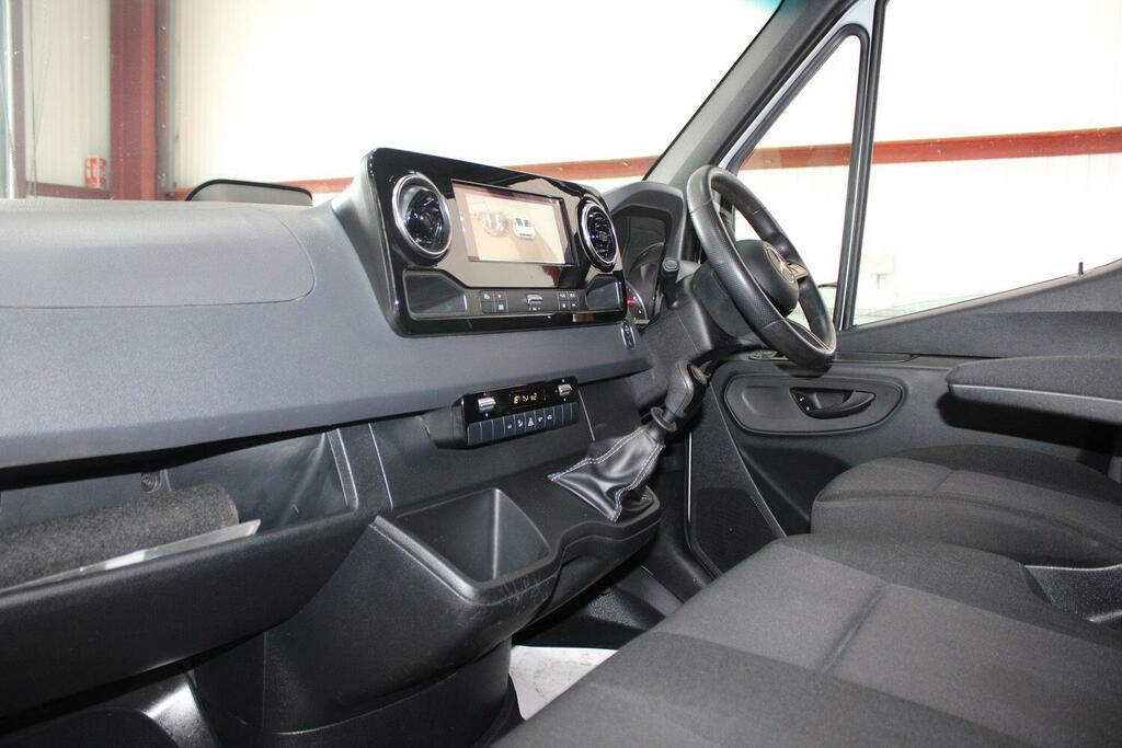 Mercedes-Benz Sprinter 315 Cdi Premium White #29