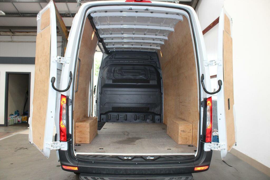 Mercedes-Benz Sprinter 2.0 315 Cdi Pro Panel Van Rwd L2 White #2