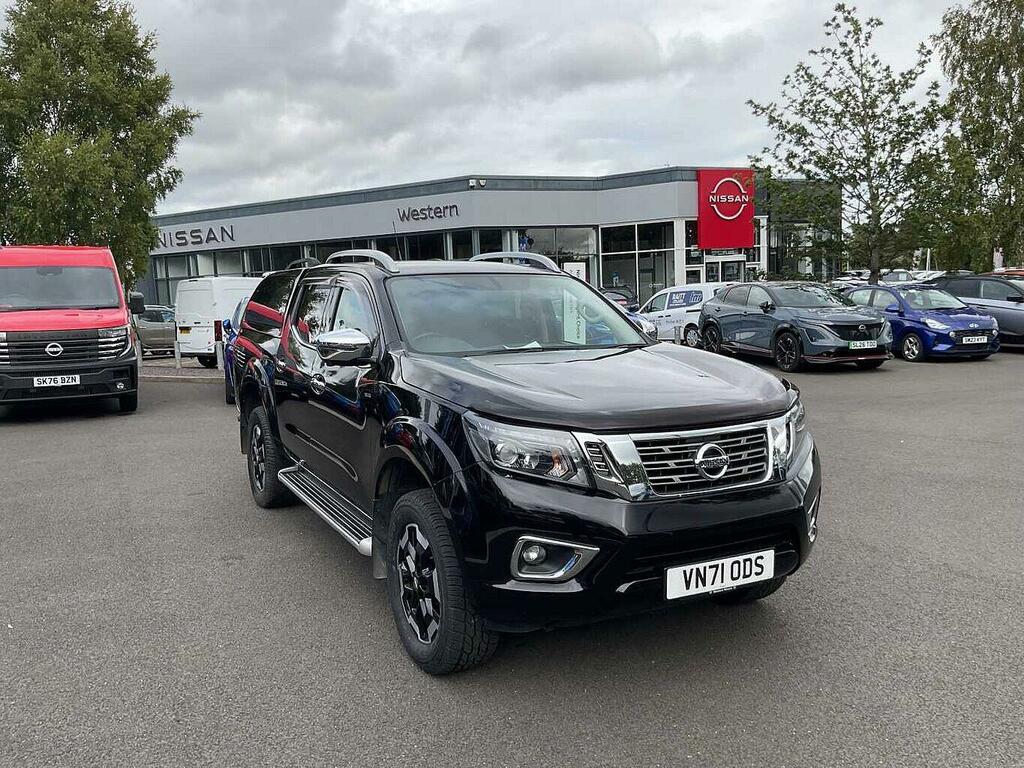 Nissan Navara Double Cab Pick Up Tekna 2.3Dci 190 Tt 4Wd Black