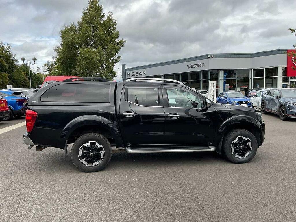 Nissan Navara Double Cab Pick Up Tekna 2.3Dci 190 Tt 4Wd Black #4