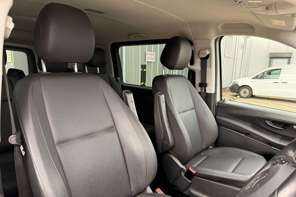 Mercedes-Benz Vito 2L Select Black #21