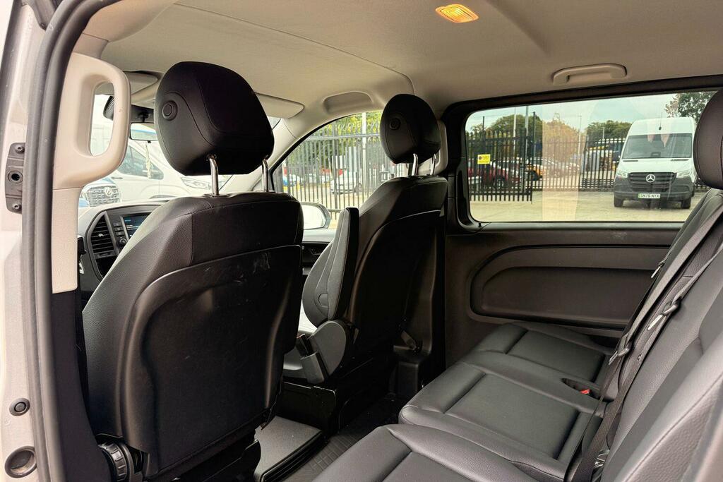 Mercedes-Benz Vito 2L Select Black #20