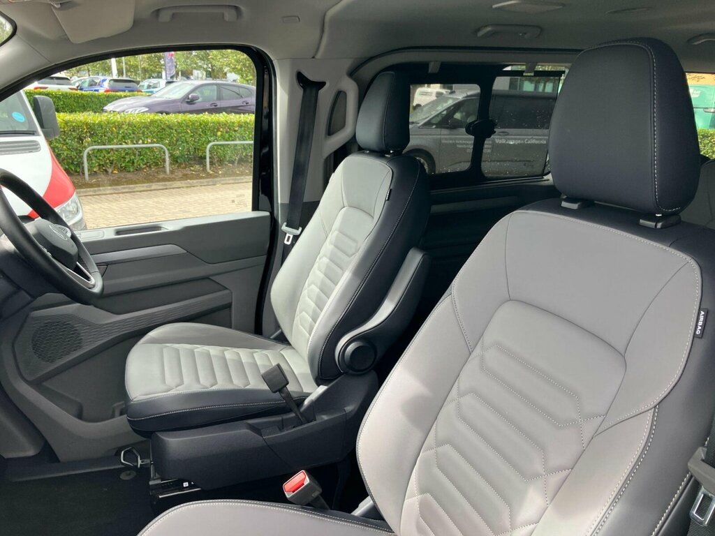 Volkswagen Transporter Shuttle 2.0 Tdi Style Minibus Double Cab L #19