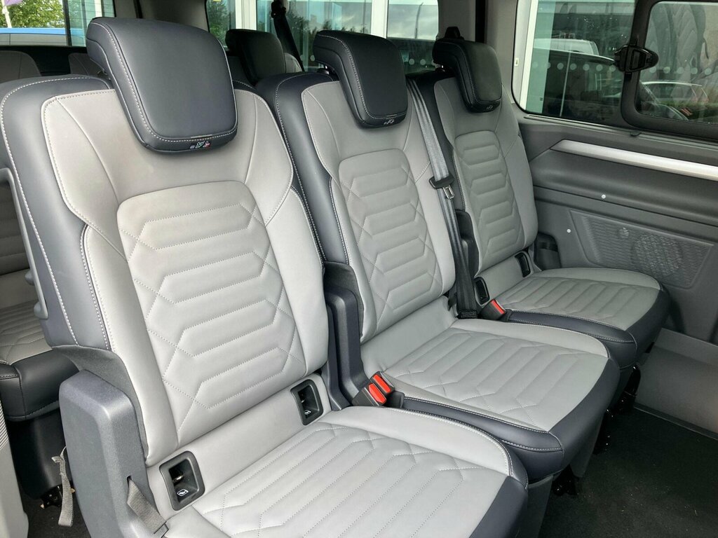 Volkswagen Transporter Shuttle 2.0 Tdi Style Minibus Double Cab L #27