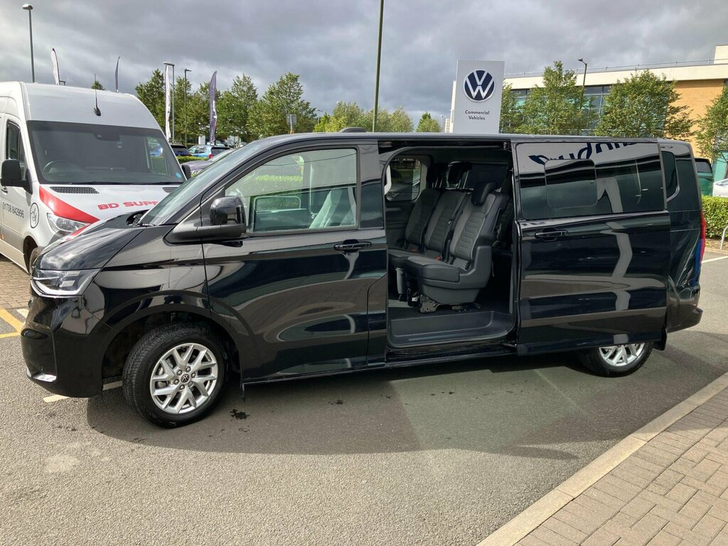 Volkswagen Transporter Shuttle 2.0 Tdi Style Lwb Euro 6 Ss Black #5