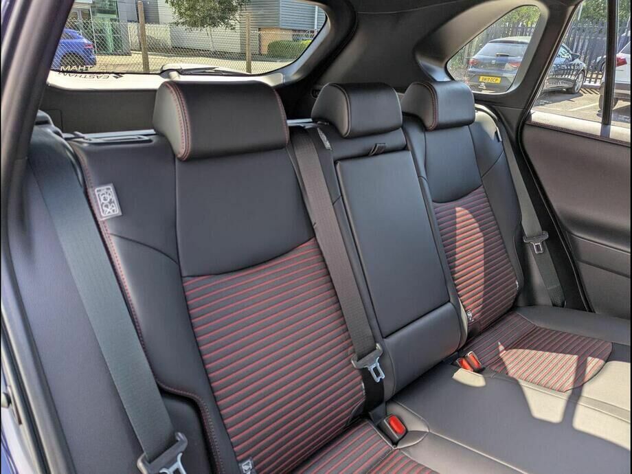 Suzuki Across 2.5 Phev E-four Cvt Silver #32